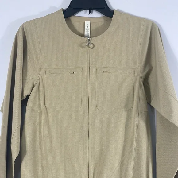 Lululemon Ventlight Zippered, Flight Suit,Tan, Khaki,Drawstring,Onesie,Size 2 - Picture 15 of 15